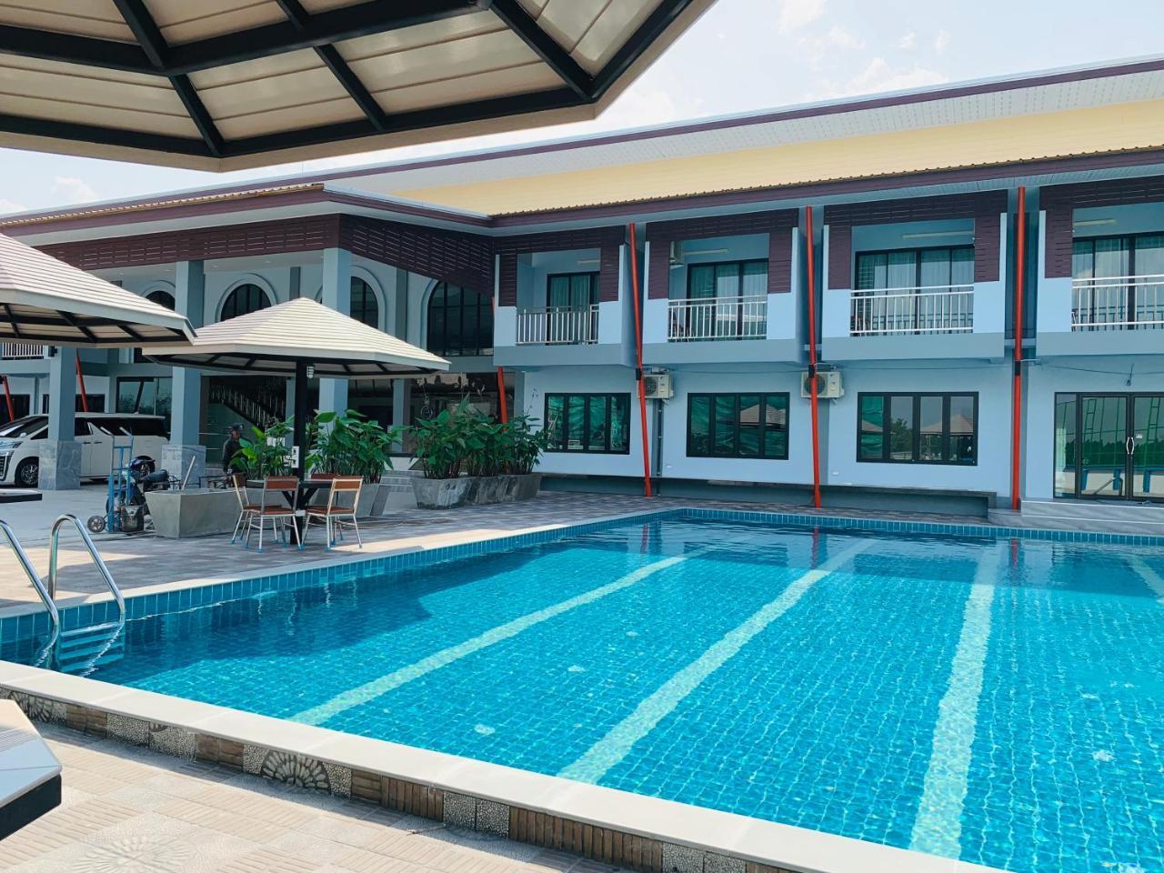 โรงแรมมาลินี Surin Eksteriør bilde